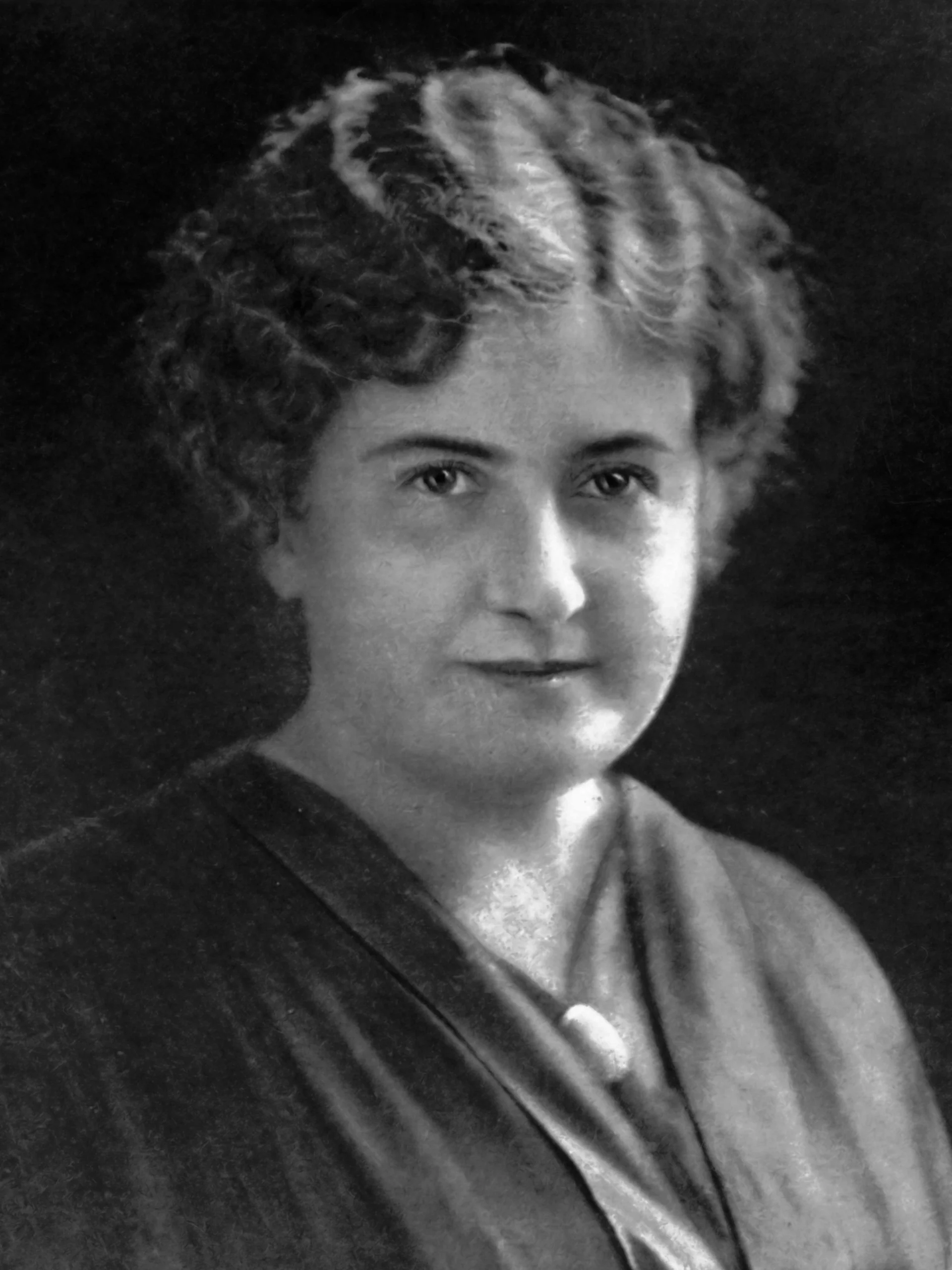 Maria_Montessori_(portrait)